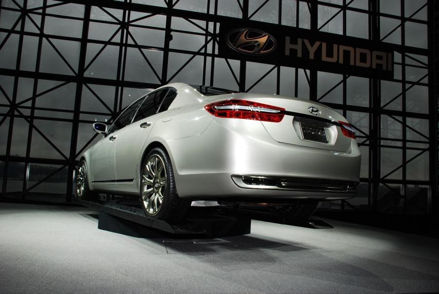  Hyundai Genesis Concept 2007 года  (фото 14 из 60)